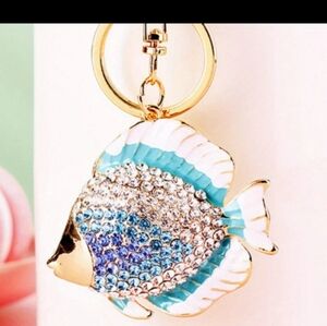 🆕️ 🐟 BLUE RHINESTONE ENCRUSTED FLOUNDER FISH PURSE CHARM / KEYCHAIN 🐟